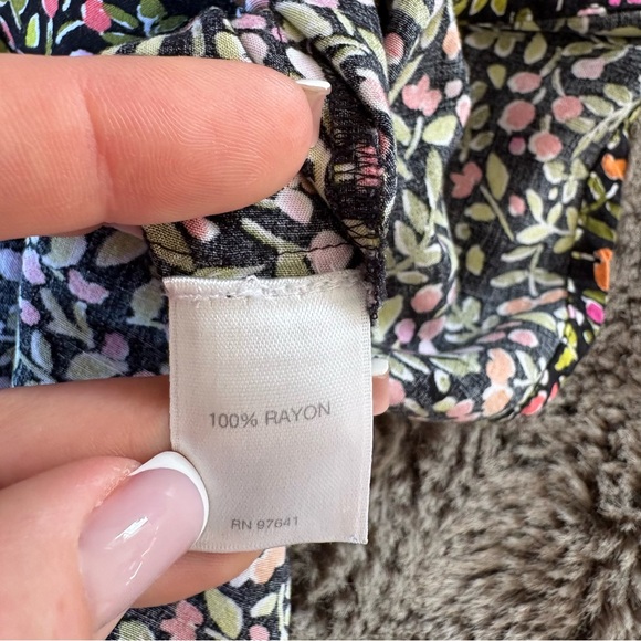 J Jill Sleeveless Black Floral Berry 1/4 Button Casual Midi Dress M Boho Easter - Picture 7 of 9